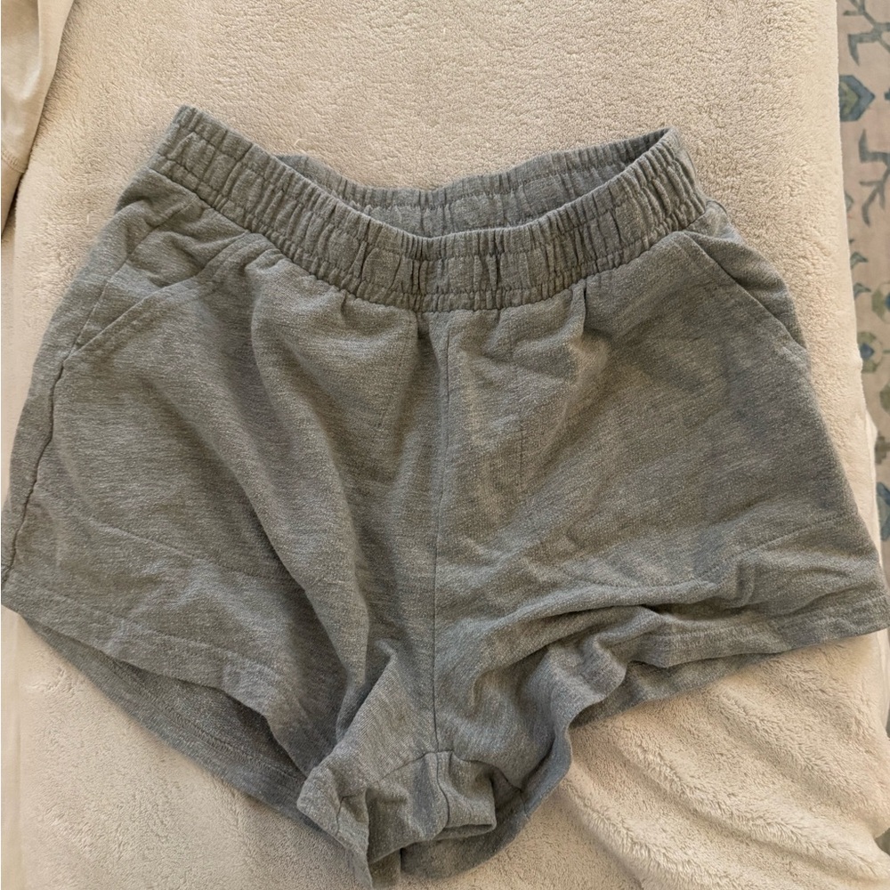 Universal Thread Women's Athletic Gray Shorts